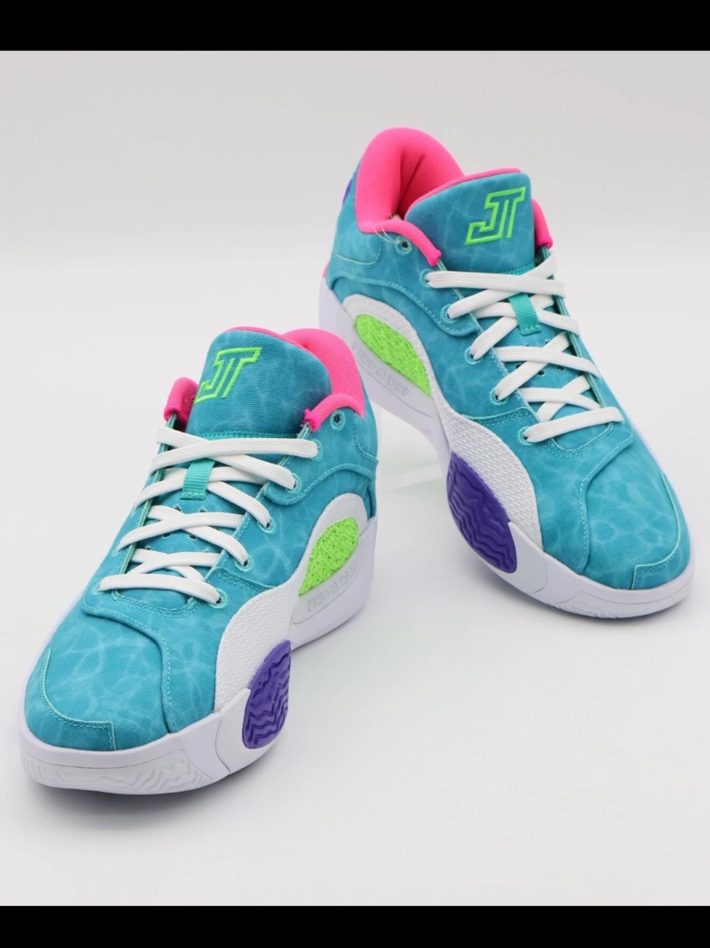 $124 Nike Jordan Tatum 2 GS Shoes Big Kid size 5.5 GUC